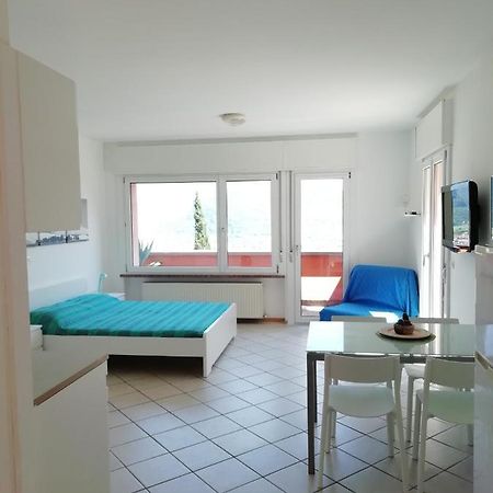 Lake & Castle View Apartment リーヴァ・デル・ガルダ エクステリア 写真