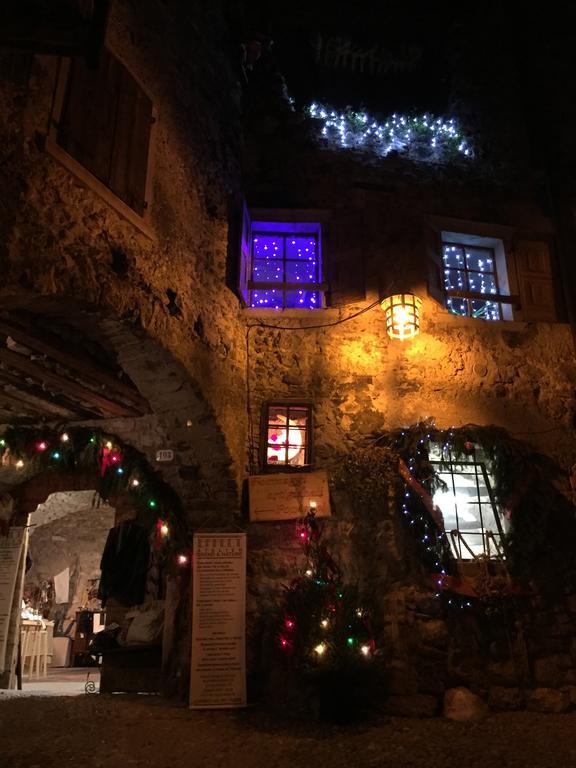 Lake & Castle View Apartment リーヴァ・デル・ガルダ エクステリア 写真