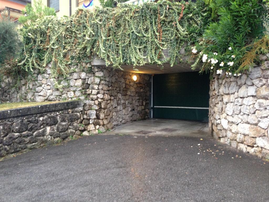 Lake & Castle View Apartment リーヴァ・デル・ガルダ エクステリア 写真